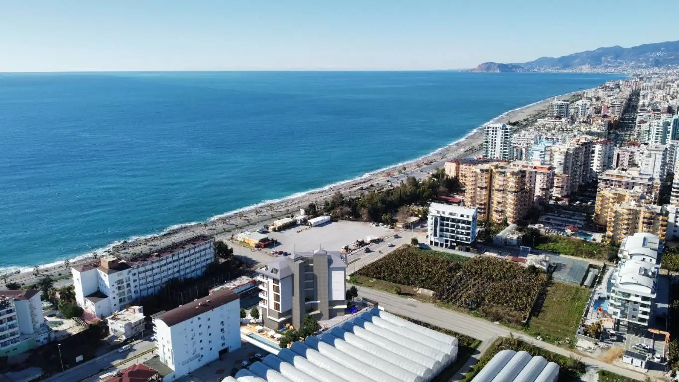 APARTMENTS IN A NEW PROJECT 100 M FROM THE SEA IN KARGICAK ALANYA