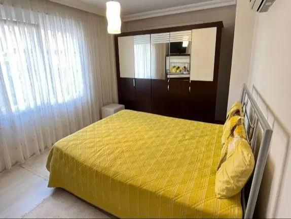 FURNISHED, SPACIOUS 2+1 FLAT IN ALANYA CENTER