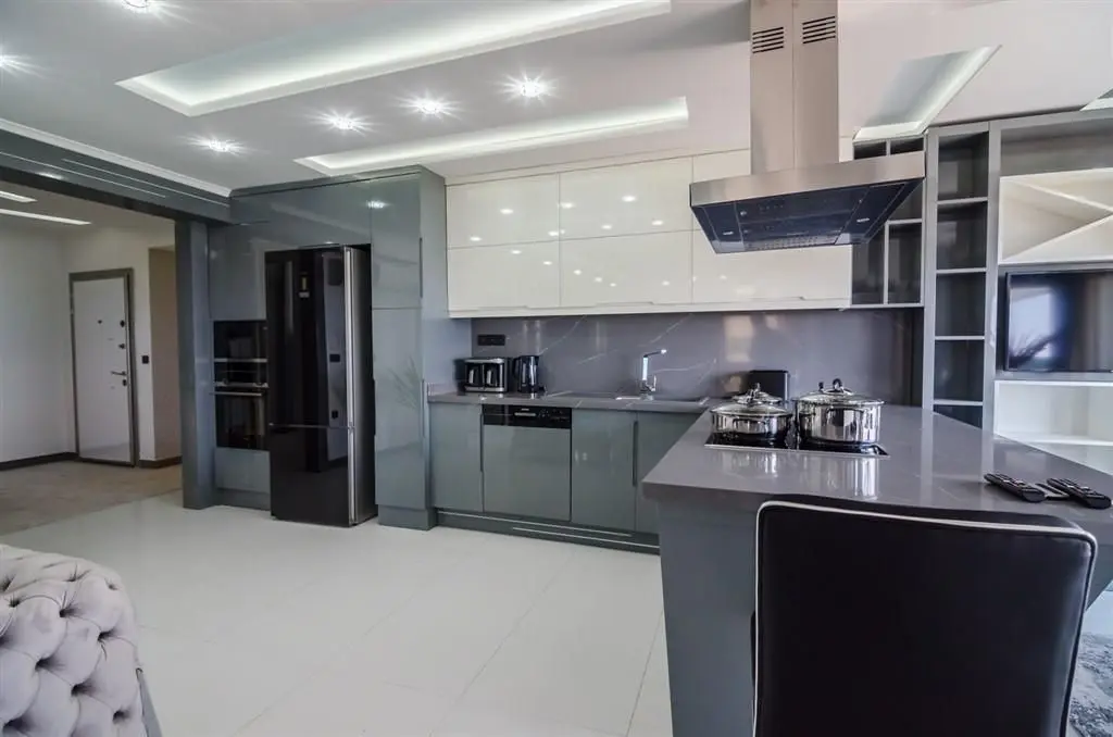 LUXURIOUS FLAT IN PERFECT LOCATION IN THE CENTER OF ALANYA