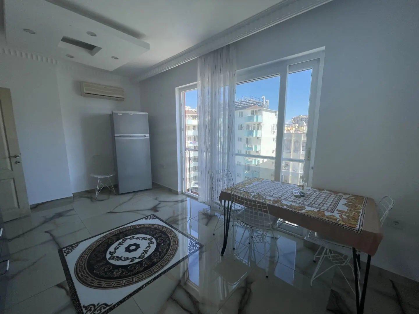 SPACIOUS 5+1 DUPLEX IN MAHMUTLAR CENTER - ONLY 200M TO THE SEA