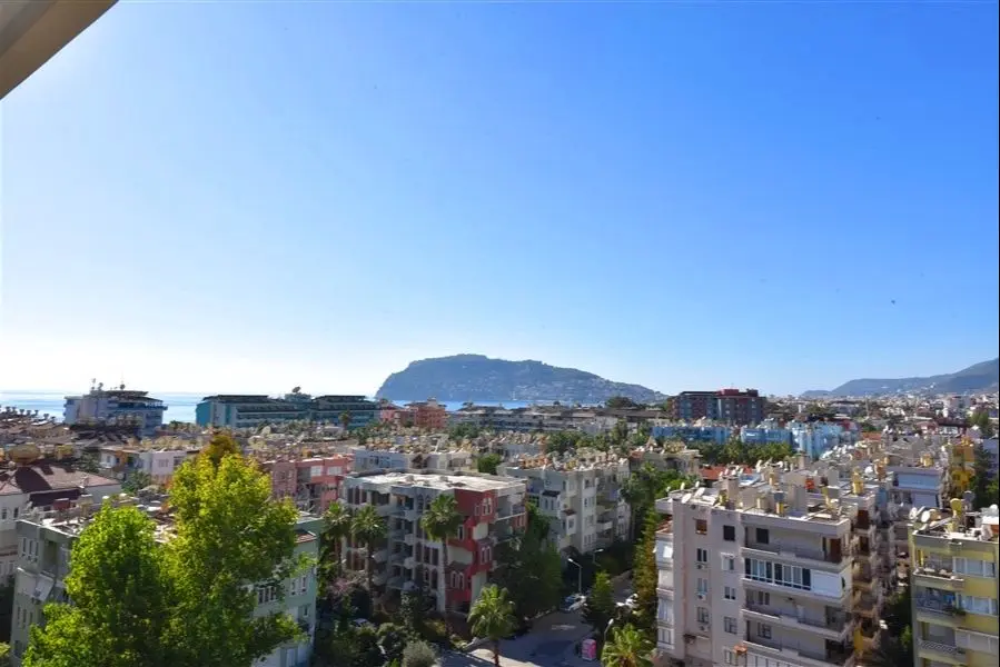 4+1 DUPLEX FLAT WITH EXCELLENT VIEW IN ALANYA OBA