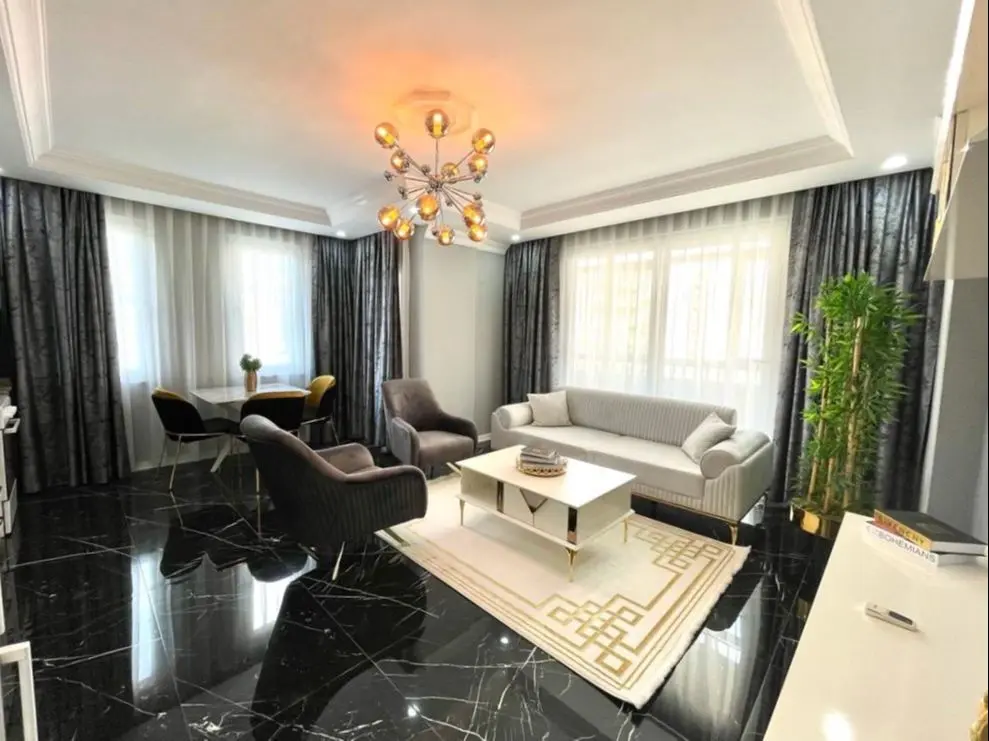 LUXURIOUS FURNISHED 2+1 FLAT IN ALANYA CENTER