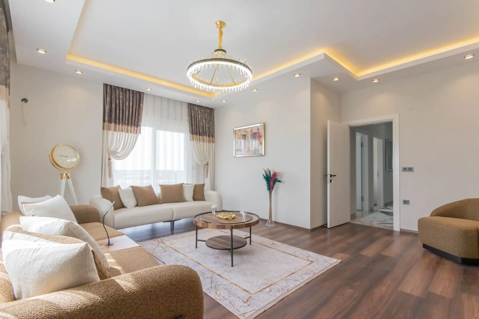 2+1 APARTMENT WITH SEA VIEW AND LUXURIOUS FURNITURE IN DEMIRTAS