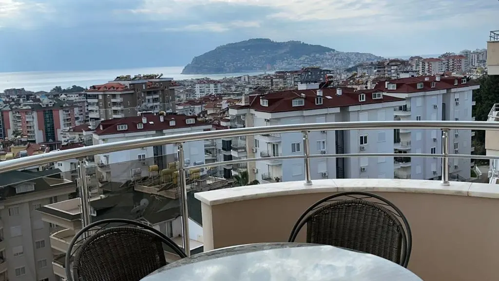 2+1 APARTMENT WITH SEA AND CASTLE VIEW IN CIKCILLI