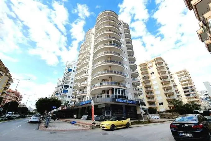 LUXURIOUS FURNISHED 2+1 FLAT IN MAHMUTLAR - ONLY 100 M TO THE SEA