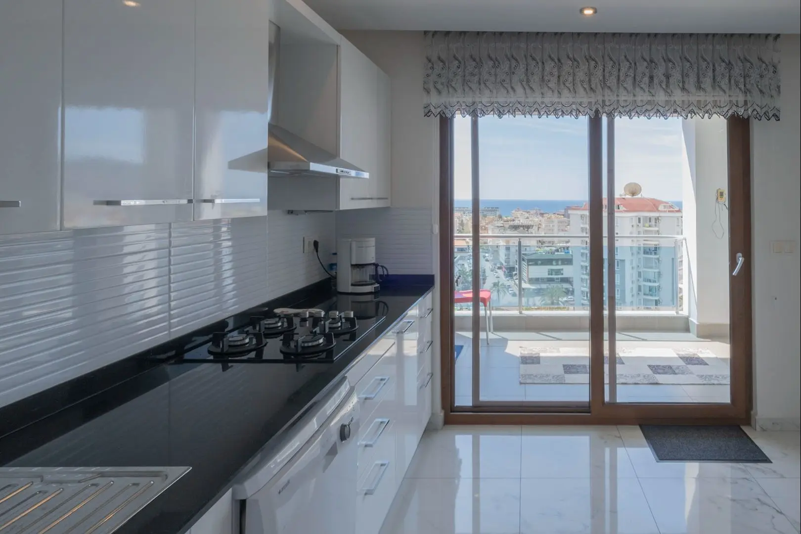 3+1 DUPLEX SPACIOUS FURNISHED FLAT IN ALANYA CENTER