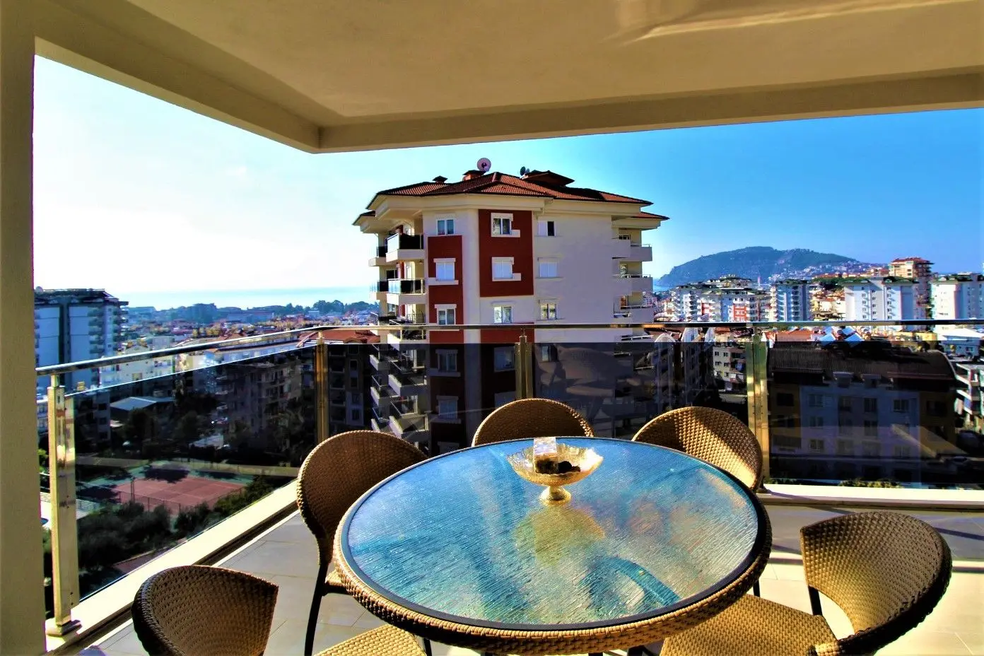 LUXURY 2+1 APARTMENT WITH SEA AND CASTLE VIEW IN CIKCILLI