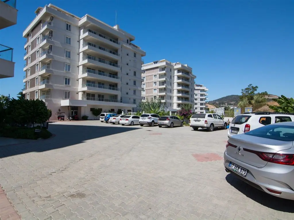 2+1 FURNISHED SPACIOUS FULLY ACTIVITY APARTMENT IN DEMİRTAŞ