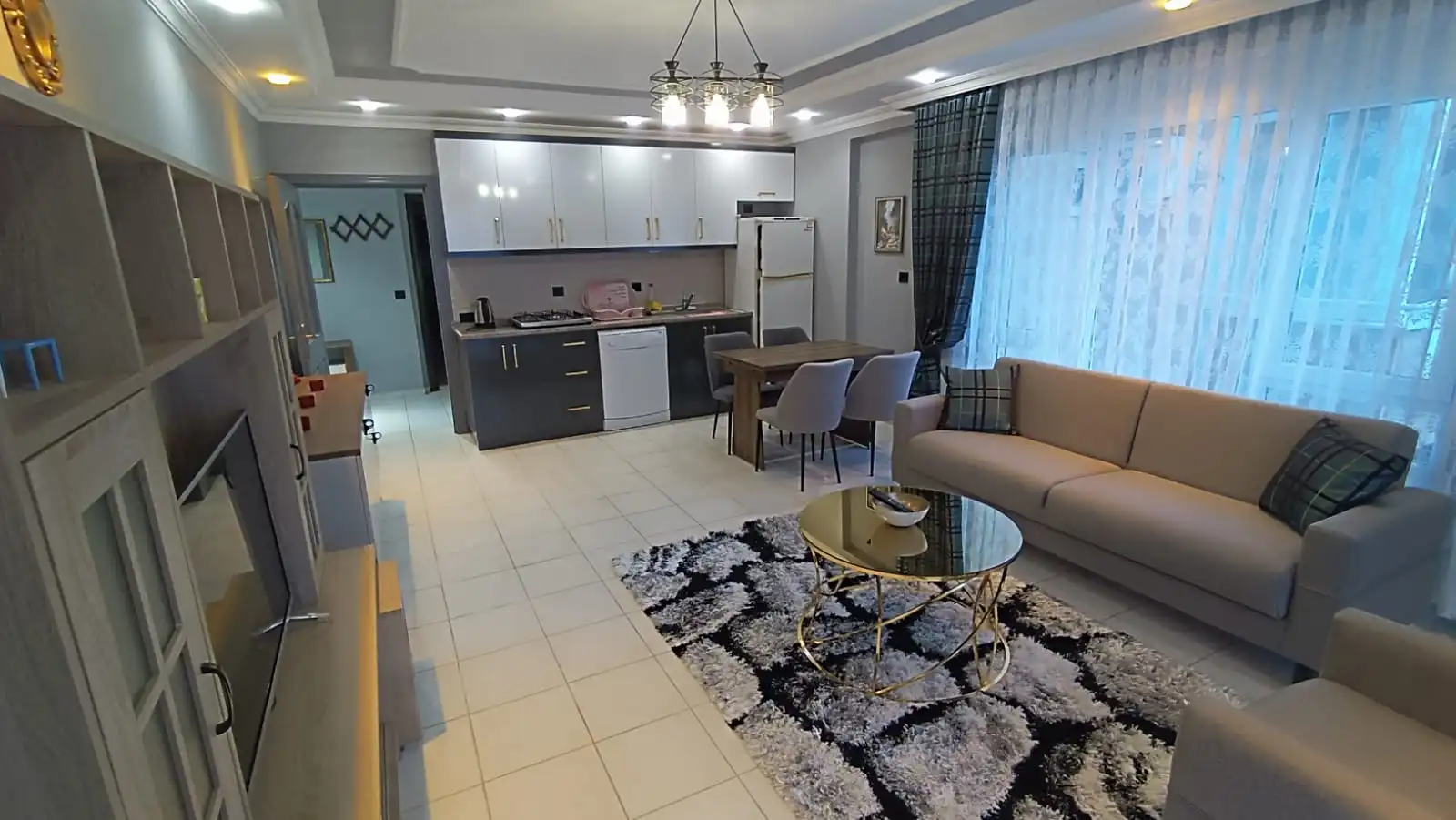 FULLY FURNISHED 2+1 APARTMENT IN ALANYA TOSMUR