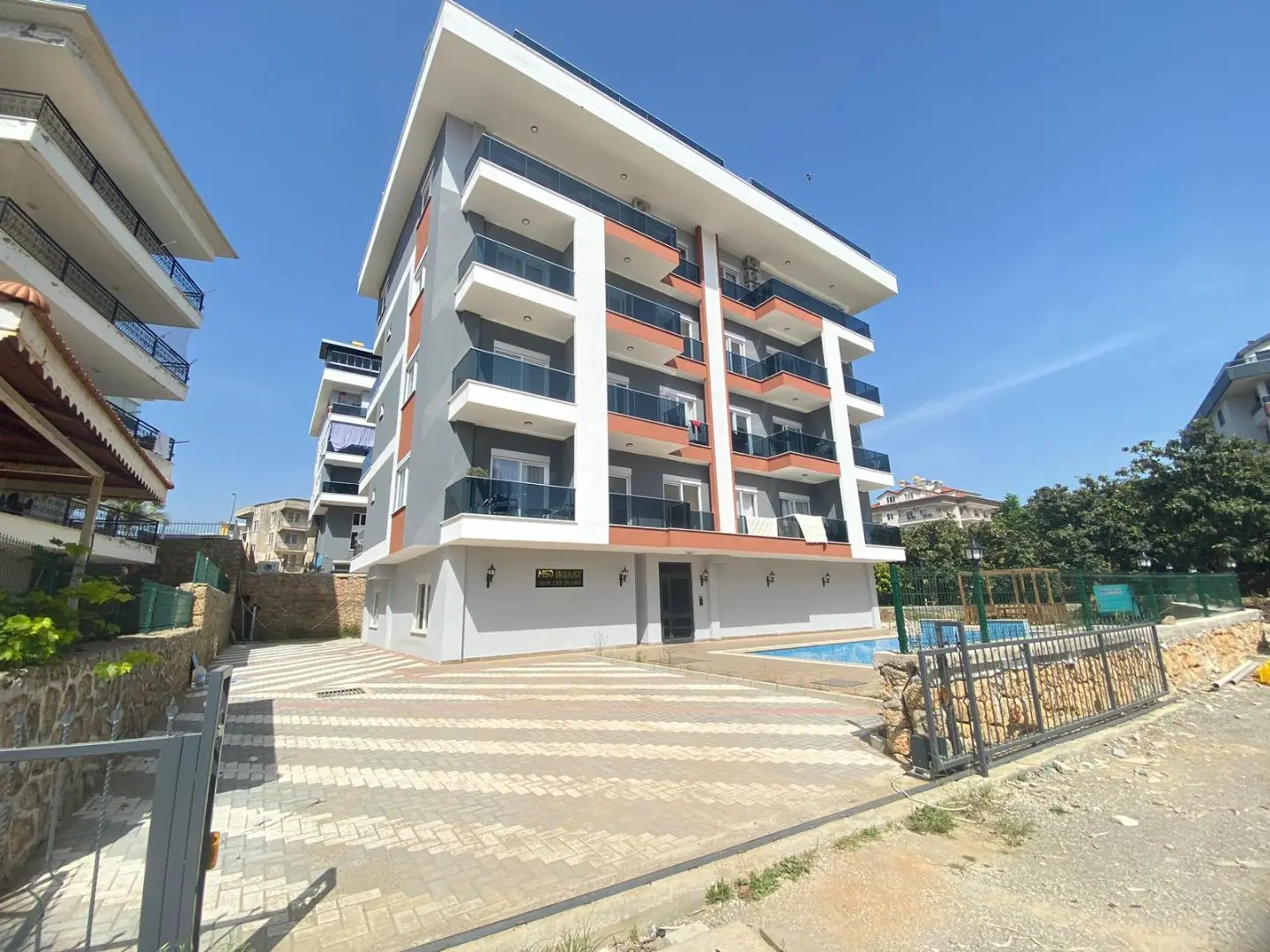 LUXURY DUPLEX 3+1 WITH CASTLE VIEW IN OBA, ALANYA