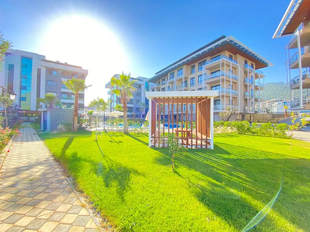 SPACIOUS 3+1 DUPLEX WITH NATURE VIEW IN OBA, ALANYA