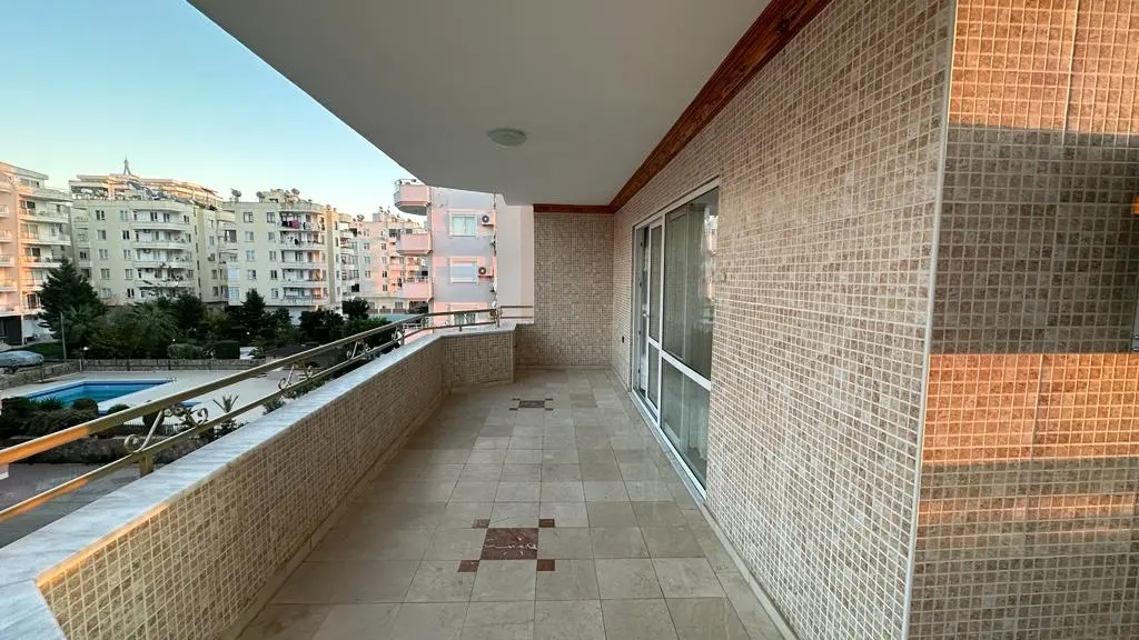 1+1 SEA VIEW AND LUXURIOUS FURNISHED FLAT IN MAHMUTLAR