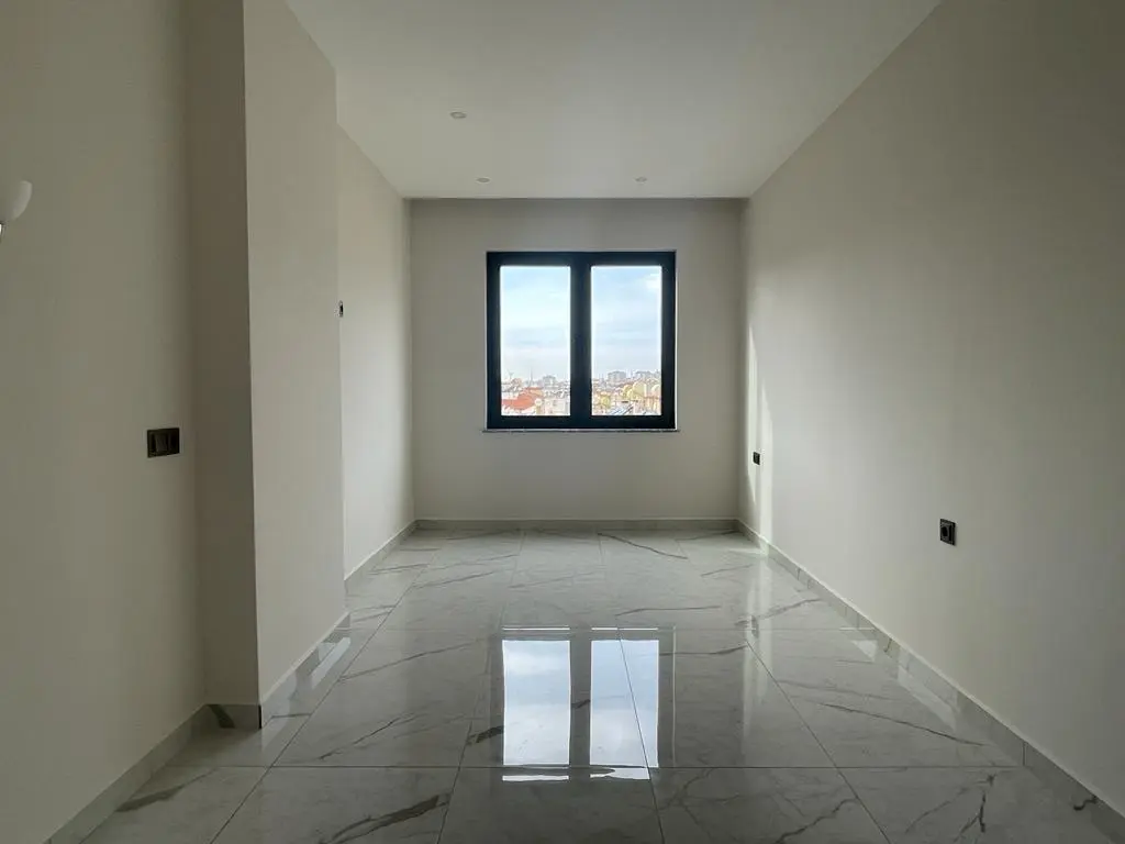 FULL ACTIVITY 2+1 FLAT IN THE CENTER OF ALANYA