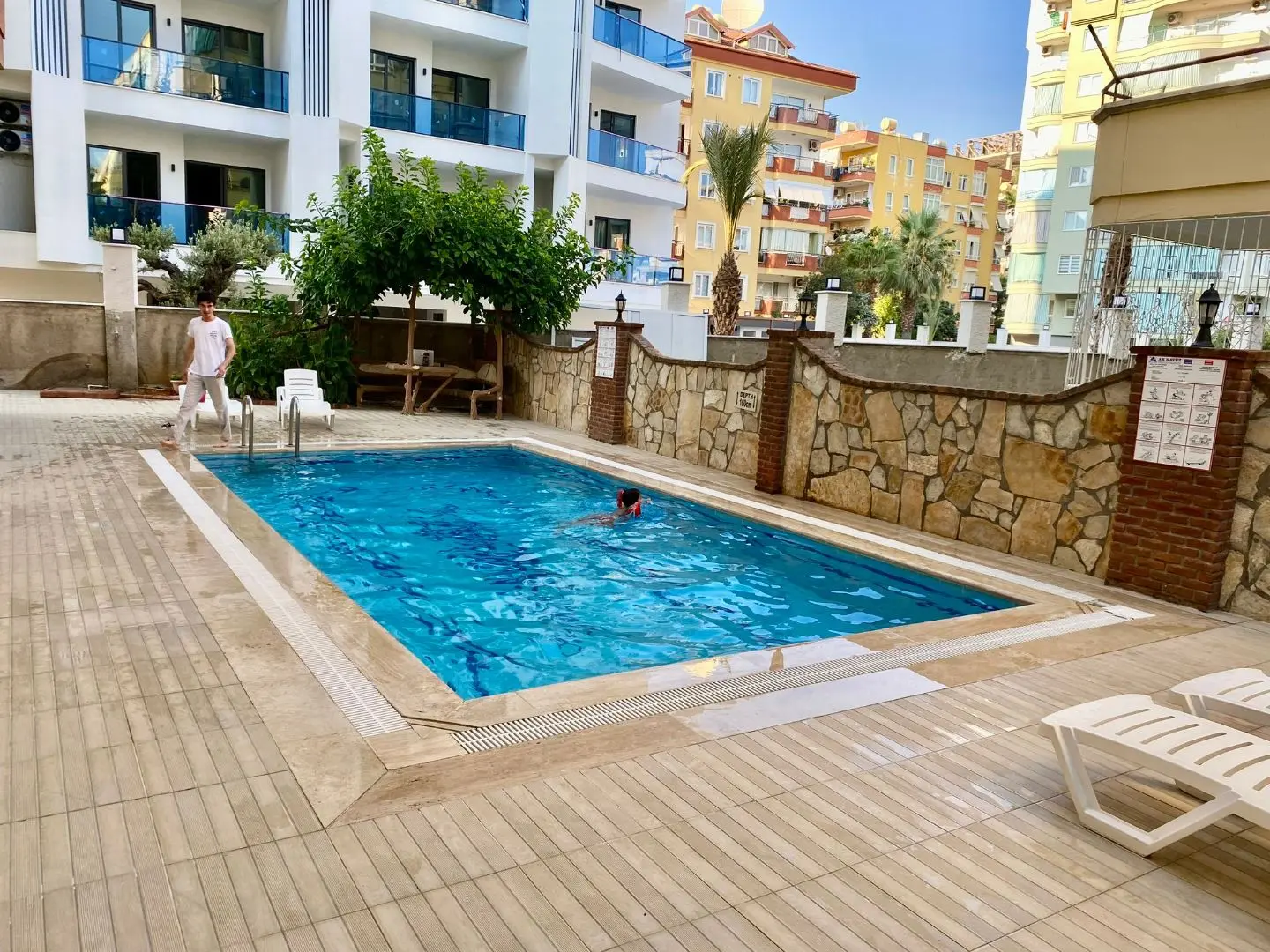 FURNISHED 2+1 FLAT IN ALANYA CENTER