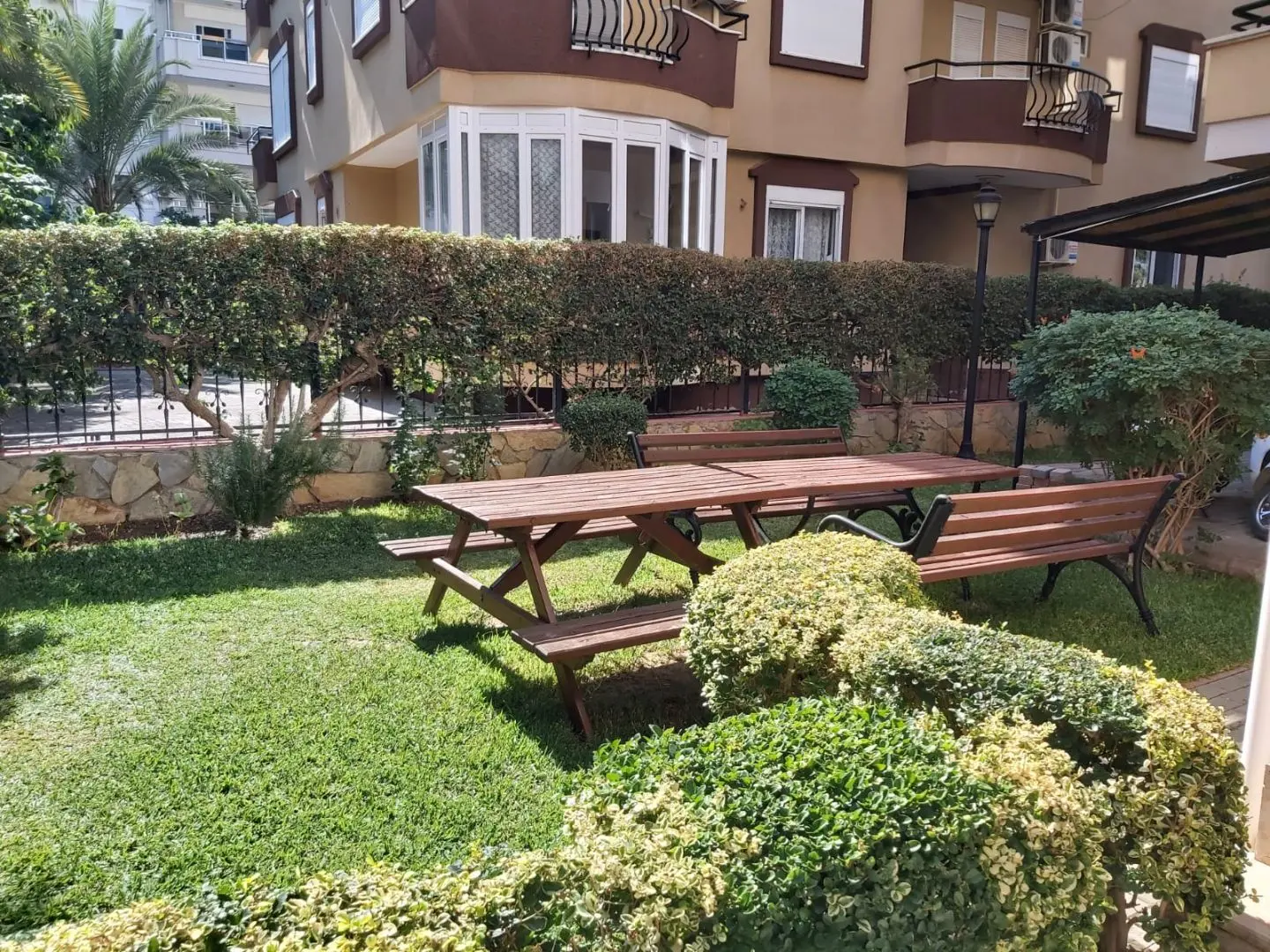 2+1 FURNISHED FLAT IN OBA CENTER AND 350 METERS TO THE SEA