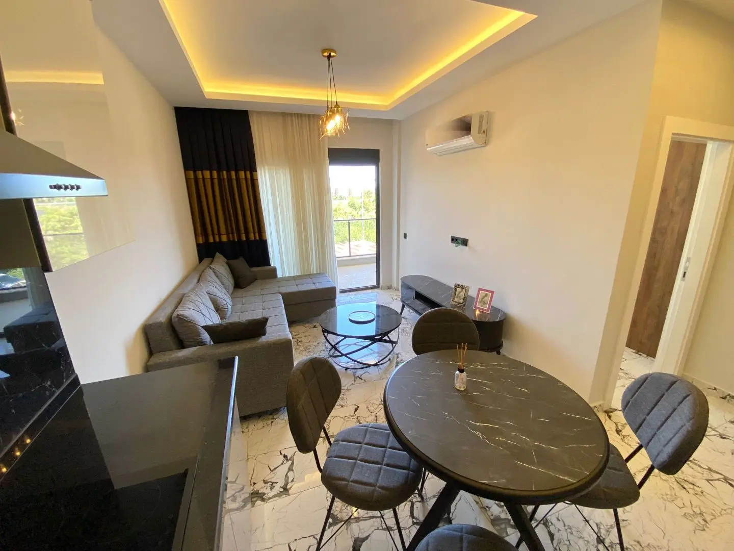 1+1 LUXURIOUS FURNISHED FLAT IN OBA