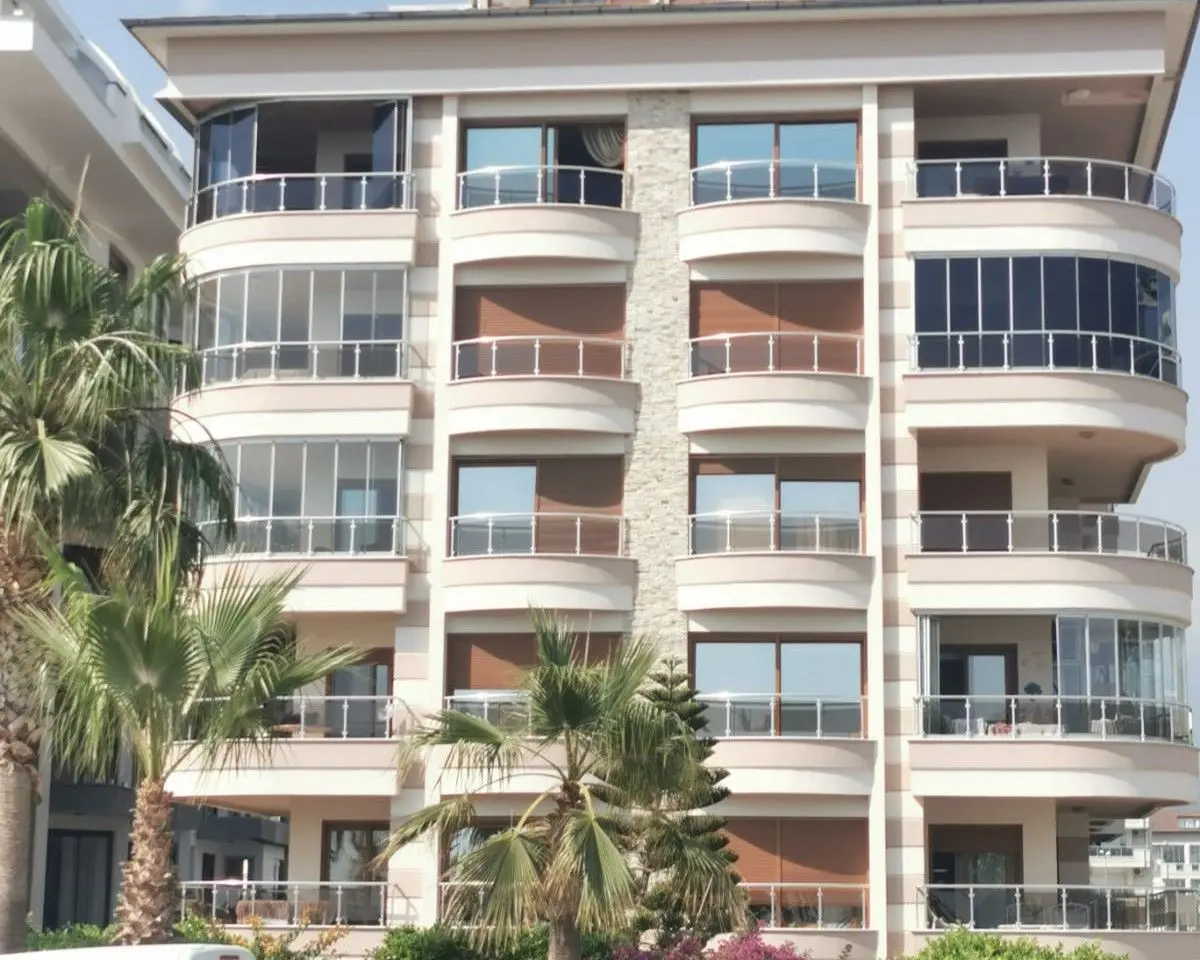 3+1 LUXURY FLAT IN OBA, 50 METERS FROM THE SEA