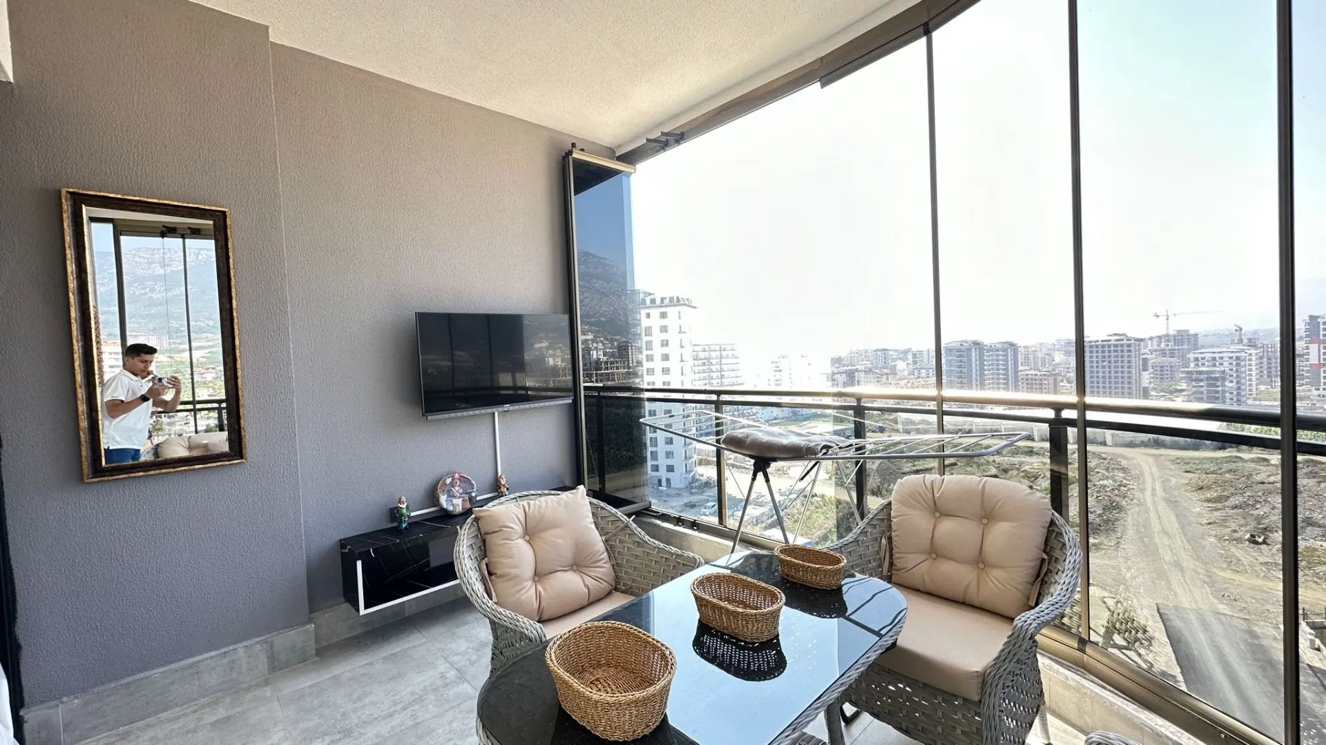 1+1 FLAT WITH CITY VIEW IN MAHMUTLAR