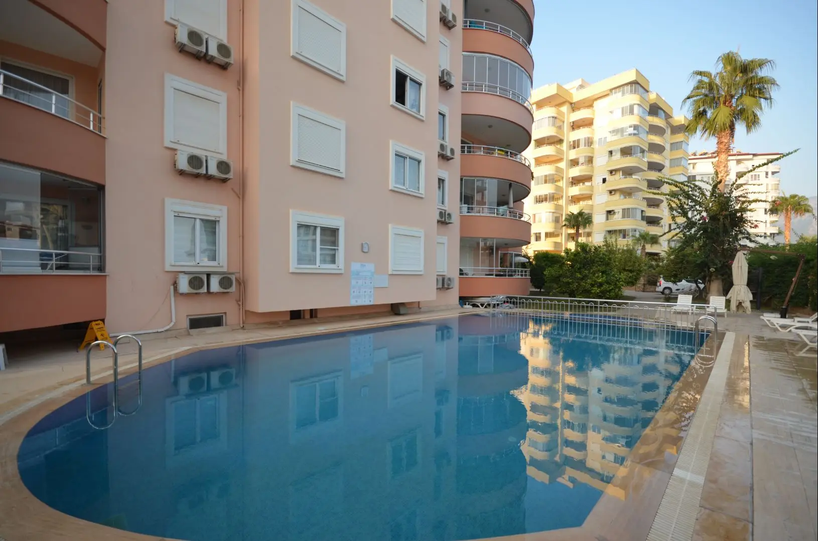 LUXURY FLAT WITH SEA VIEW IN ALANYA TOSMUR