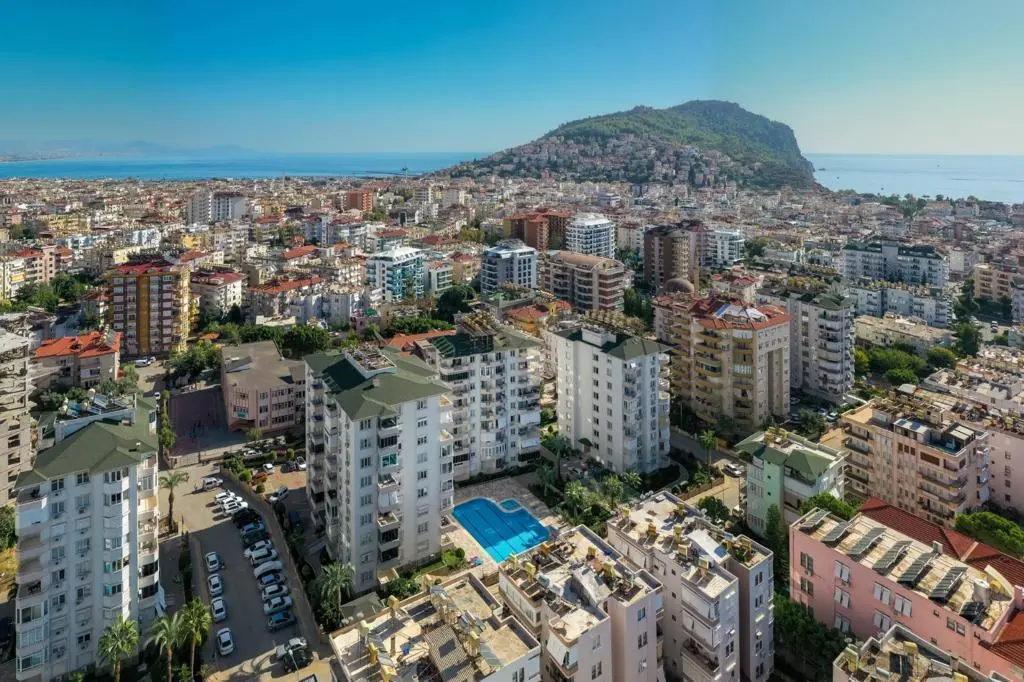 FURNISHED FLAT IN ALANYA CENTER, 600 METERS TO THE SEA
