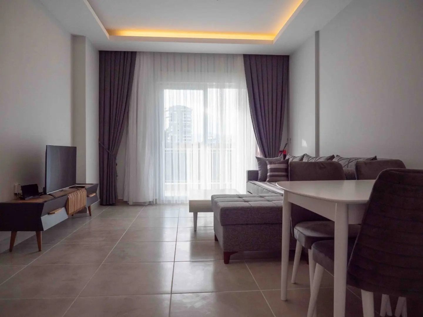 1+1 APARTMENT IN TH CENTER OF MAHMUTLAR AT AN ATTRACTIVE PRICE