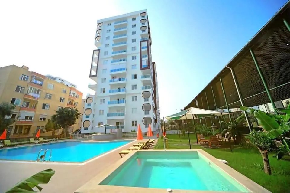 1+1 INVESTMENT FLAT NEAR THE SEA